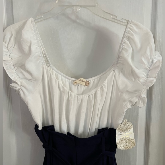 NWT Altar’d State Jumper - white/navy size S - Picture 4 of 11